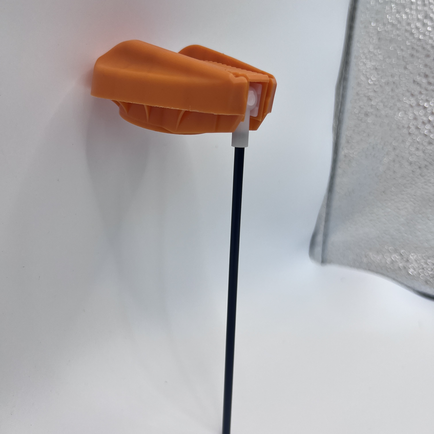 Аэрозольный распылитель триггер с трубкой и блокировкой (95)